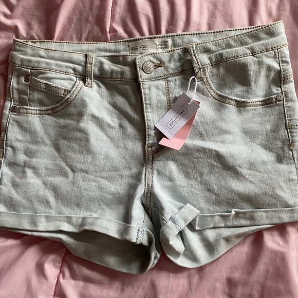 Shortie Ardene Jean Shorts - Picture 1 of 3